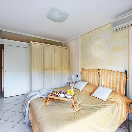 Giulia 5-03 With Pool By Wonderful Italy Desenzano del Garda
